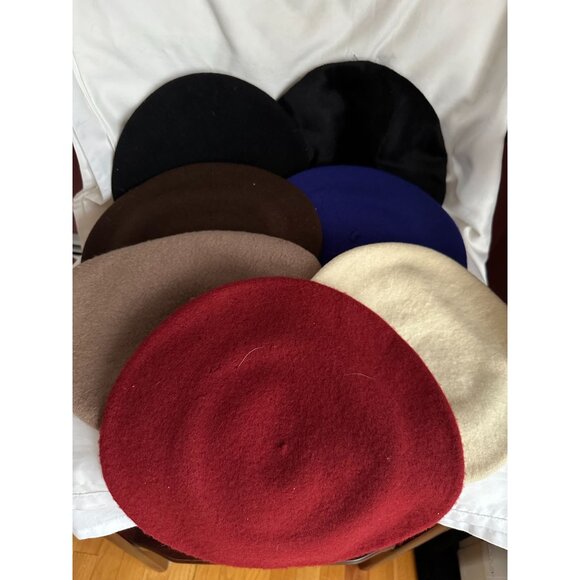 7 vintage berets Paris,France, Czechoslavakia, Amazing collection - Picture 1 of 10